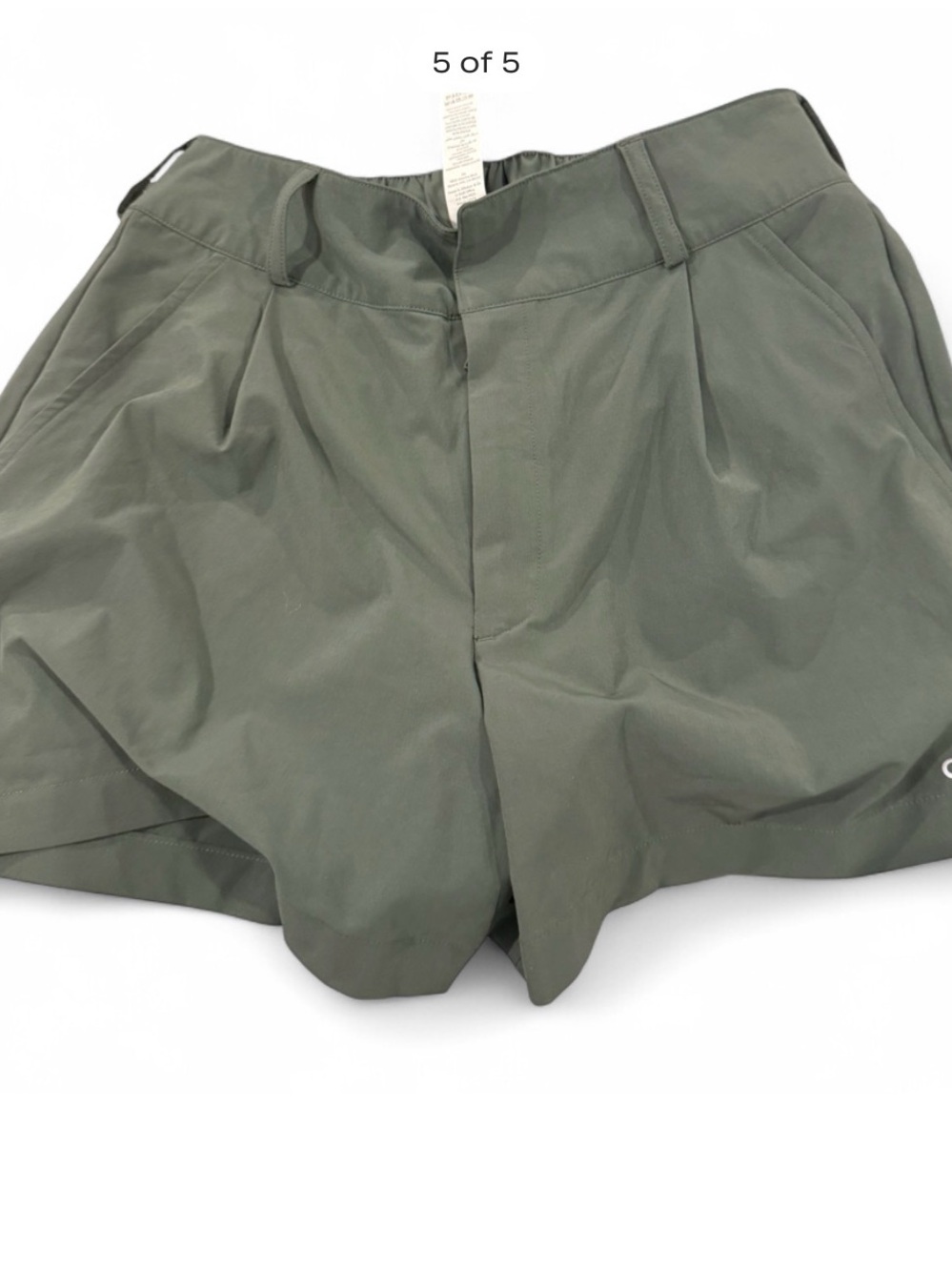 ALO Yoga High-Rise Shorts in Sage - Picture 4 of 5